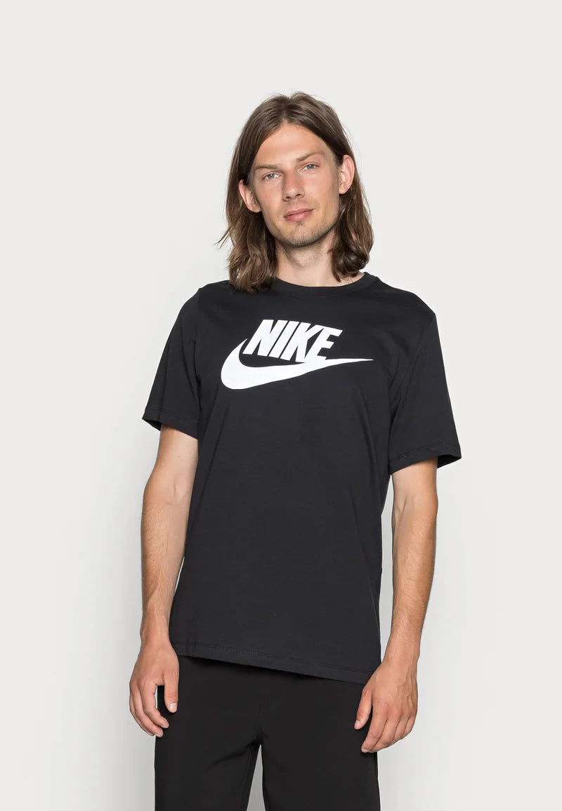 Nike Tee Black